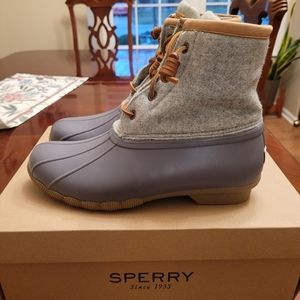 Womens Saltwater Wool Duck Boot Grey